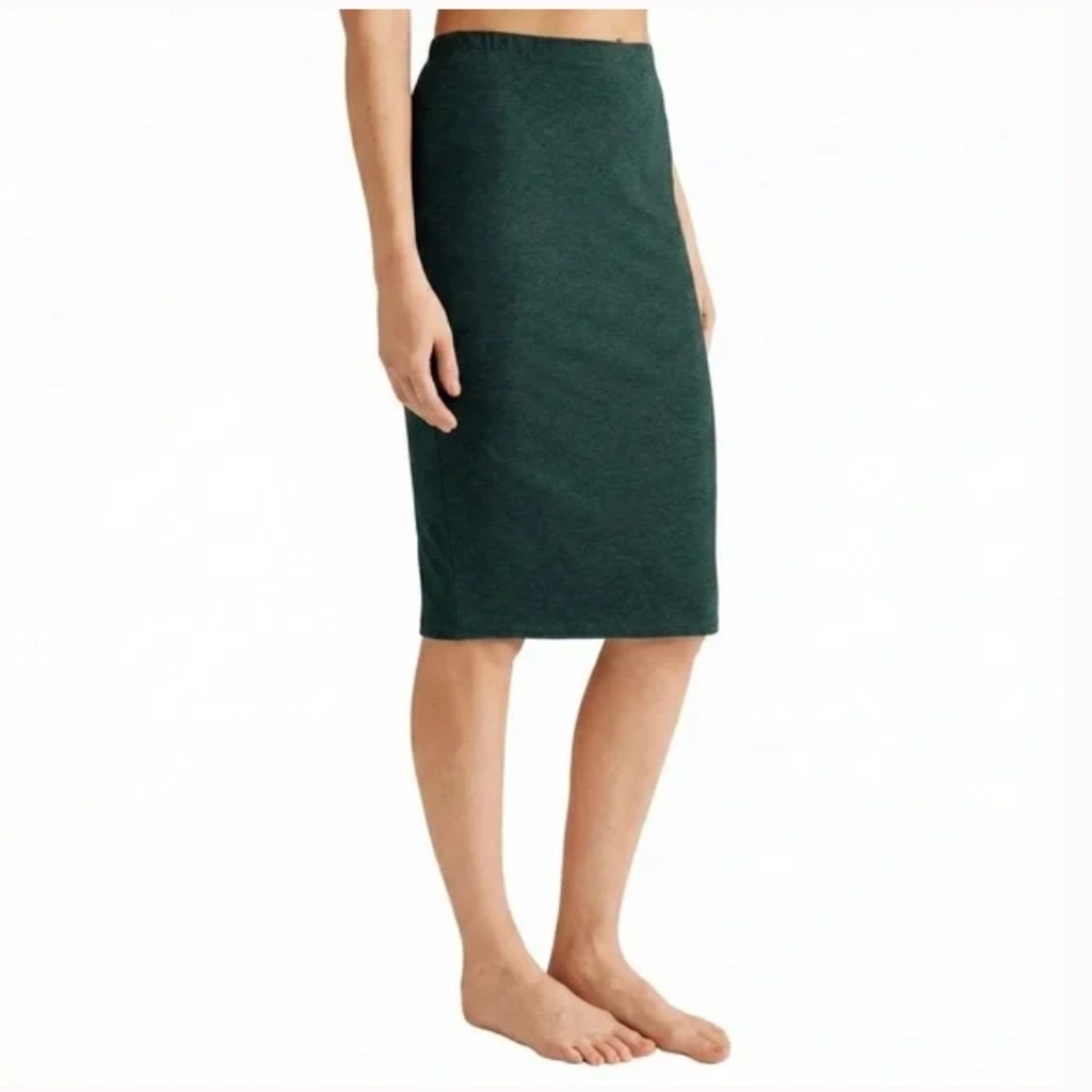 Beyond Yoga Spacedye On the Town Pull On Midi Pencil Skirt Green Size Medium